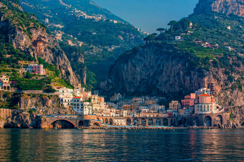 Tour en barco privado de Positano a la Costa de Amalfi/Li Galli y Nerano