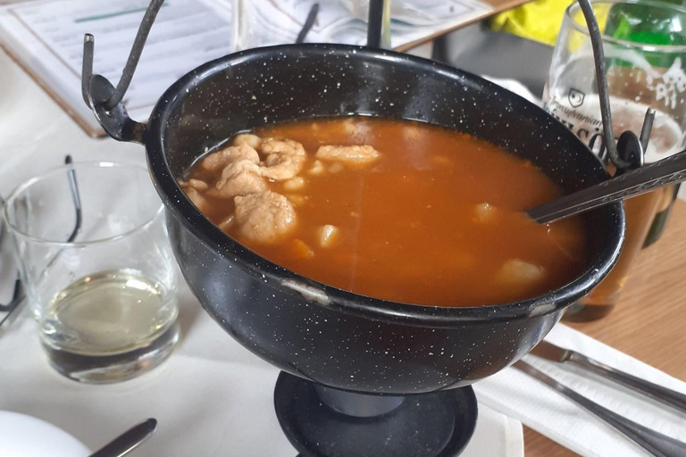 Brasov: Blind-Friendly Guided Food Tour with Local Dishes