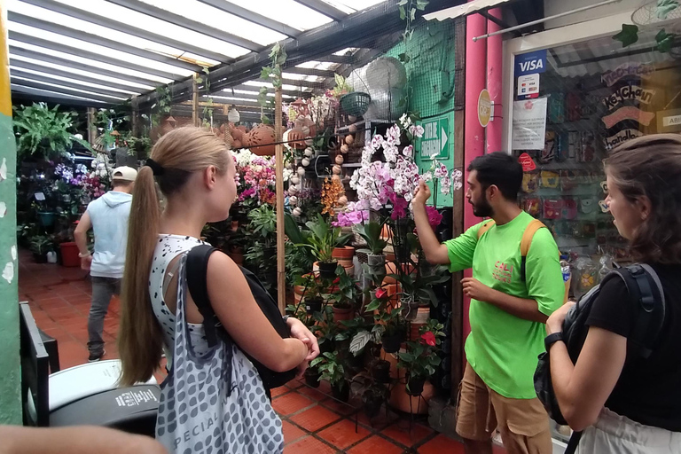 Cali: Galería Alameda Market Tour with Tastings