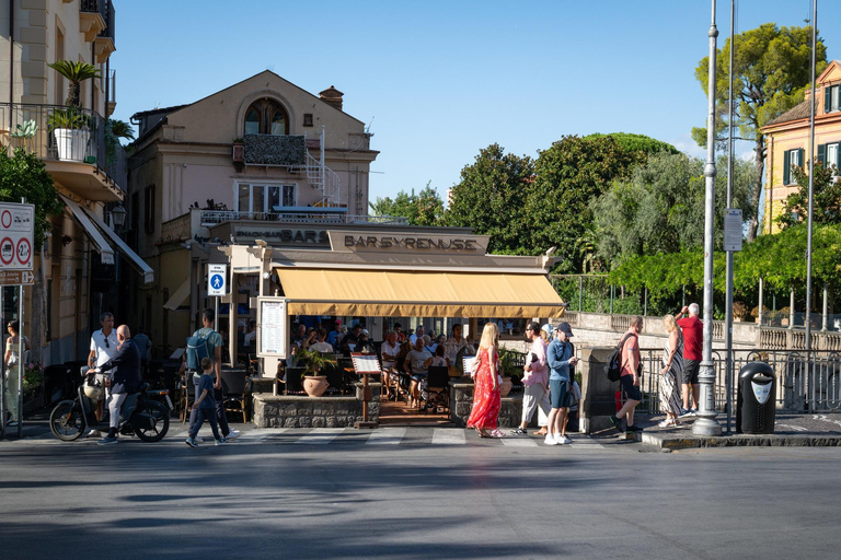 Sorrento: Authentic Food and Wine Tour with a Local Guide
