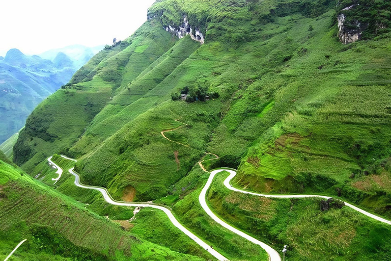From Hanoi: 3-Day Cao Bang, Pac Bo, and Ba Be Lake Tour Group Tour With 4-Stars Hotel