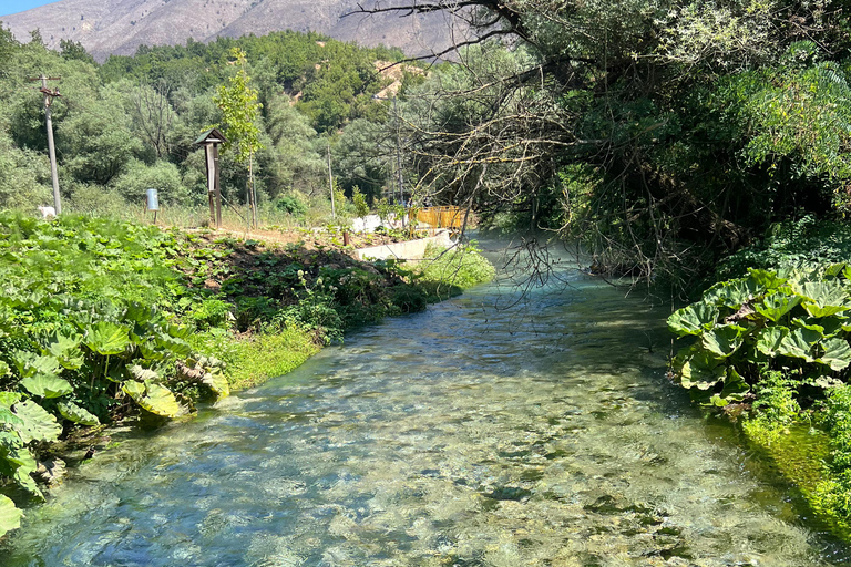 من تيرانا: بيرات، جيروكاستر، وكساميل، جولة لمدة يومين