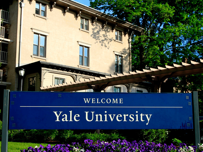 New Haven: Yale University Student-Led Campus Tour