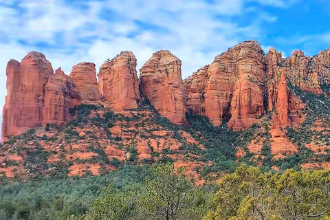 From Phoenix: Sedona Day Tour with Wine Tasting & Montezuma