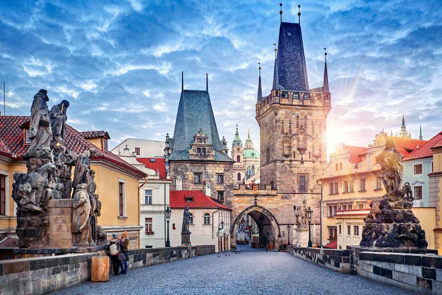 Prague Old Town and Top Attractions Private Tour by Car