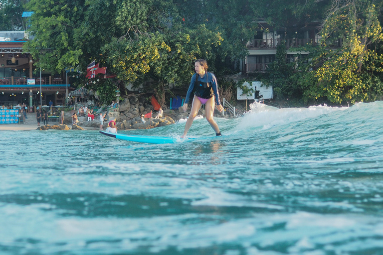 Phuket: Surf Lesson for Beginner in Kata Beach
