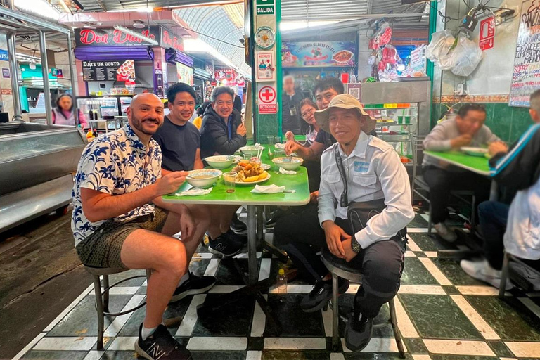 Lima: Peruvian cooking class and tour of Surquillo market