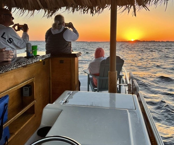 Fort Myers: Tiki Boat Cruise