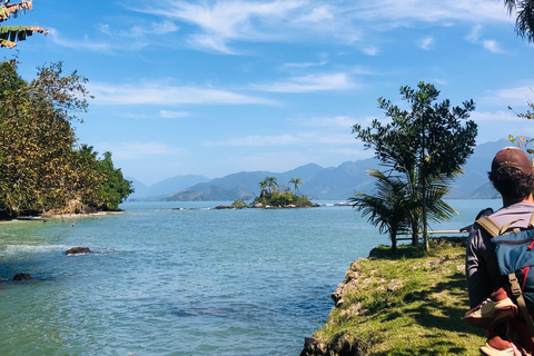 Paraty 3-in-1 Jeep Tour: Beach, Island, and Unmissable Waterfall