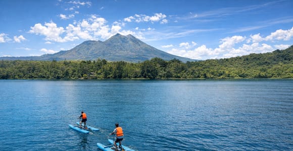 Mount Batur: Guided Lake Batur Water Bike Experience