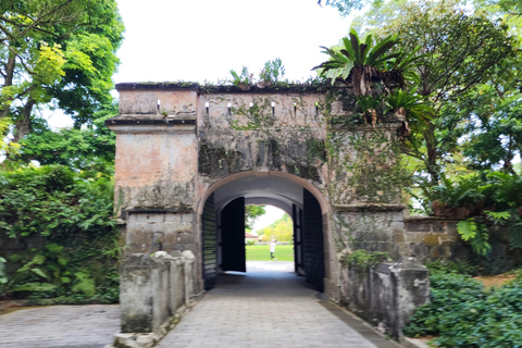Singapore: Unravel Hidden Gems in a Private Customized Tour Private Customized Tour - 2 hours