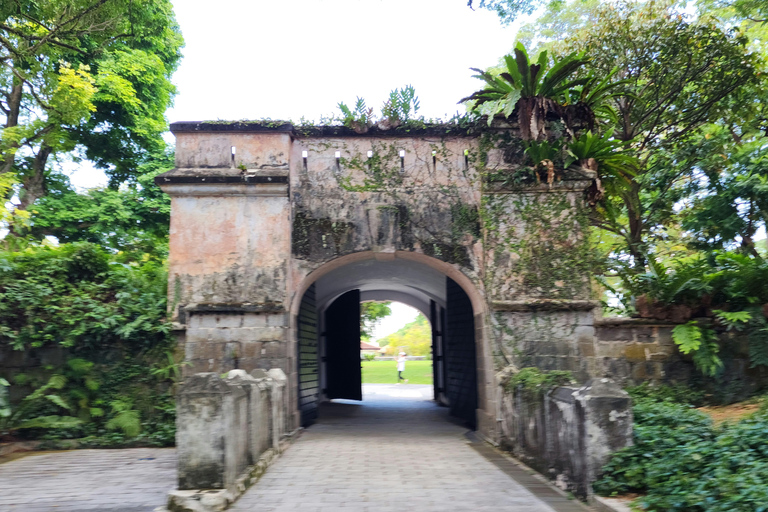 Singapore: Unravel Hidden Gems in a Private Customized Tour Private Customized Tour - 2 hours