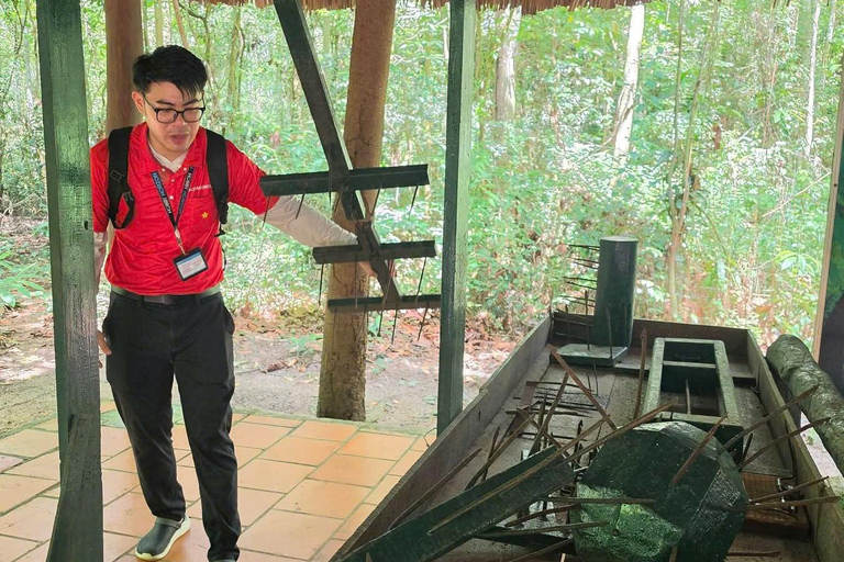 Ho Chi Minh: Cu Chi Tunnels, Craft Village & Shooting Range Small Group Tour – Best Experience - Max 11pax