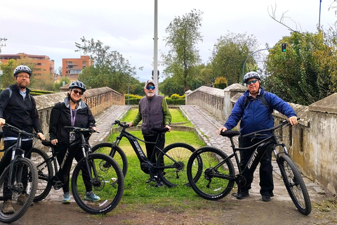 Paseo en bici por CuencaCuenca: Excursión en bicicleta