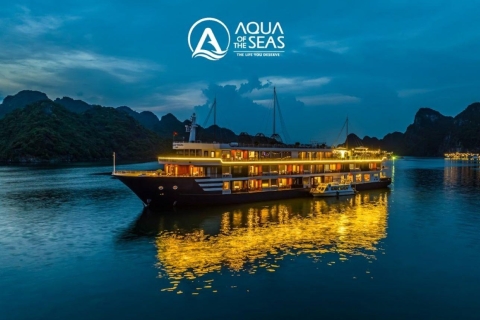 From Hanoi: 2-Day Cruise Trip with Private Balcony & Bathtub With Shuttle Bus