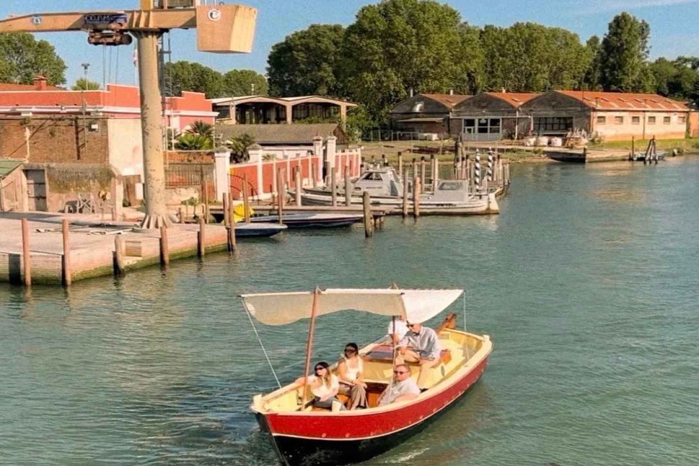 Venice: Private Sunset Tour on a Typical Boat - Venice: Private Sunset Tour on a Traditional Boat