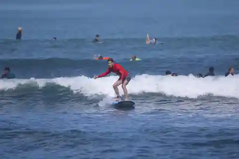 Aula de surfe em Canggu