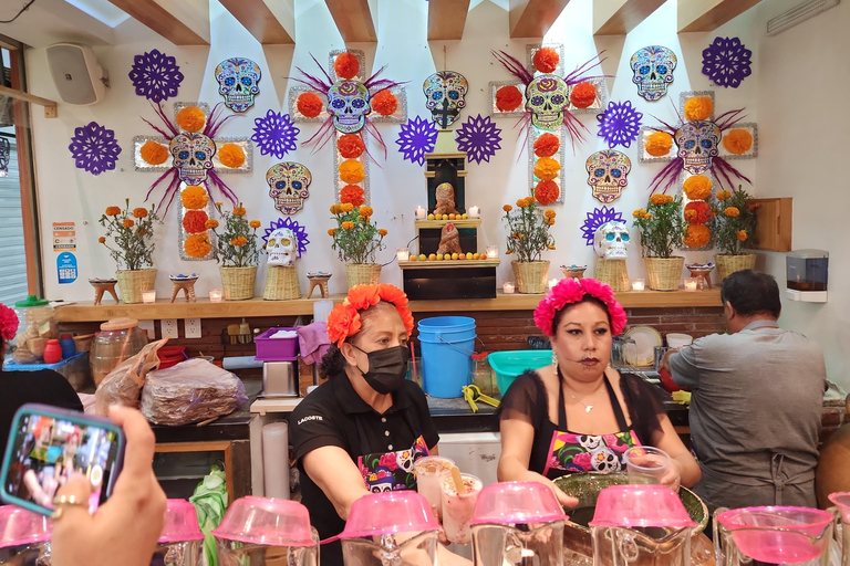 From Oaxaca : Day of the Dead Crafts & Gastronomy tour