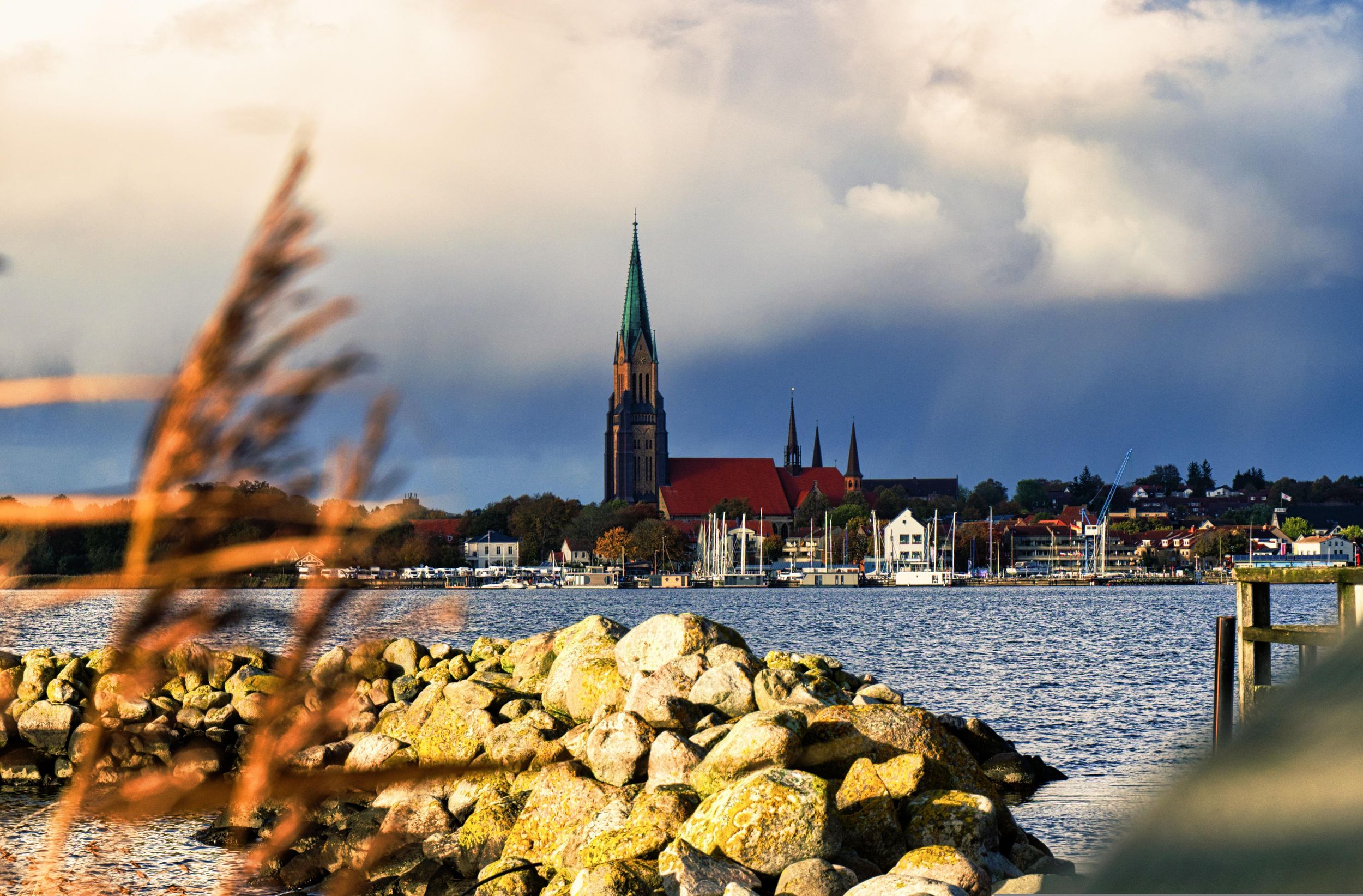 Schleswig: Highlights Tour (Dom, Altstadt, Holm, Stadthafen)