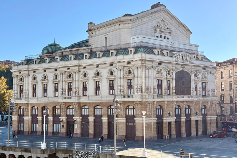 Bilbao: Historic Walking Tour and Highlights English Tour