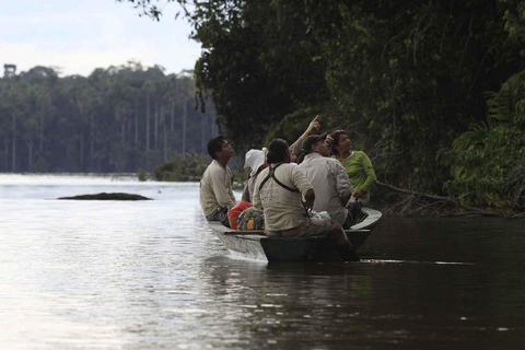 TAMBOPATA SOLNEDGÅNGSTUR (3 DAGAR - 2 NÄTTER)