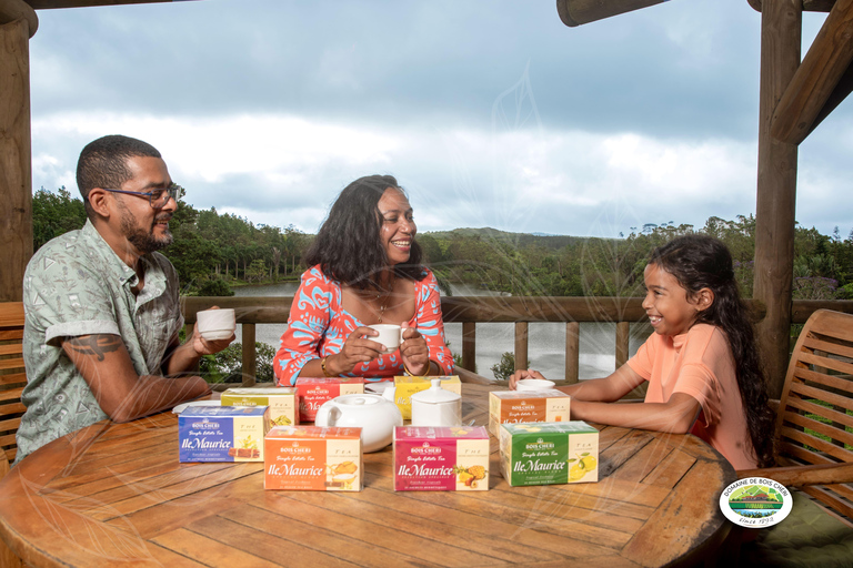 Mauritius: Tea, Rum, and Vanilla Route with Lunch Mauritius: Tea, Rum, and Vanilla Route with Lunch by Minibus