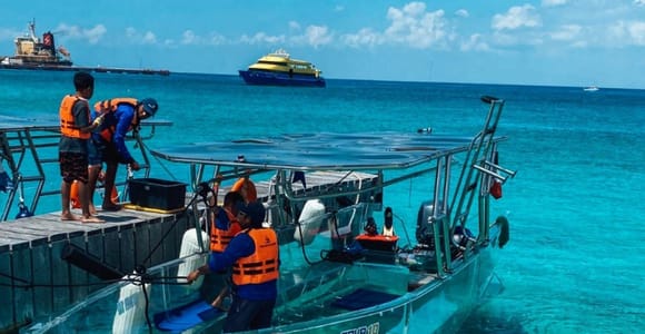 Cozumel: Excursion Crystal Boat Tour with Snorkel & Drinks