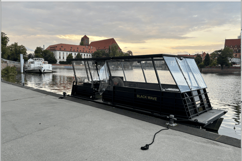 Wroclaw: New Year's Eve River Cruise with Prosecco