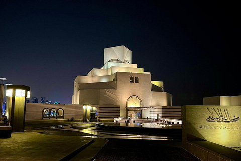 Doha: Private Städtetour mit Souk Waqif &amp; Katara VillageDoha: Private Stadtrundfahrt mit Souk Waqif &amp; Katara Village