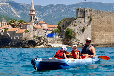 Budva : 3 heures de paddle board ou de kayak pour visiter les grottes côtièresBudva : balade de 3 h en kayak vers les grottes côtières