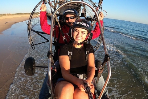 Albufeira: tandemvluchten paragliding en paratrikeTandemvluchten paragliding en paratrike