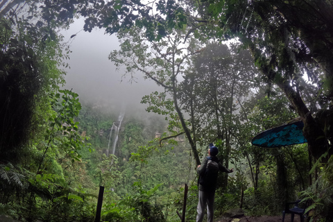 Bogotá: Private La Chorrera Waterfall Hike with Lunch