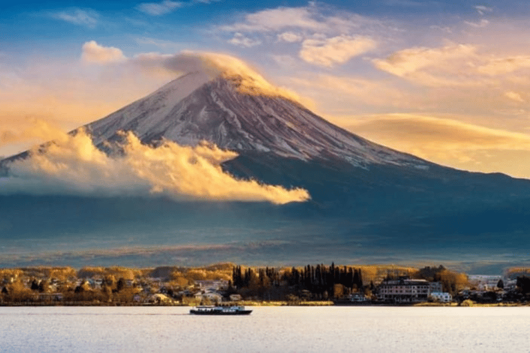 Mount Fuji Full-Day Private Tour from Tokyo (Customizable) Luxury Toyota Crown or SAI