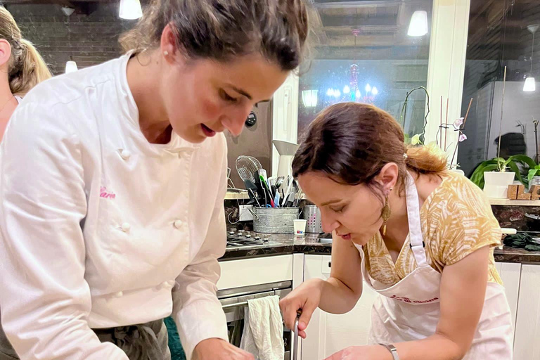 Rzym — warsztaty kulinarne w rzymskim domu w dzielnicy TrastevereRzym – warsztaty kulinarne w rzymskiej rezydencji w dzielnicy Trastevere