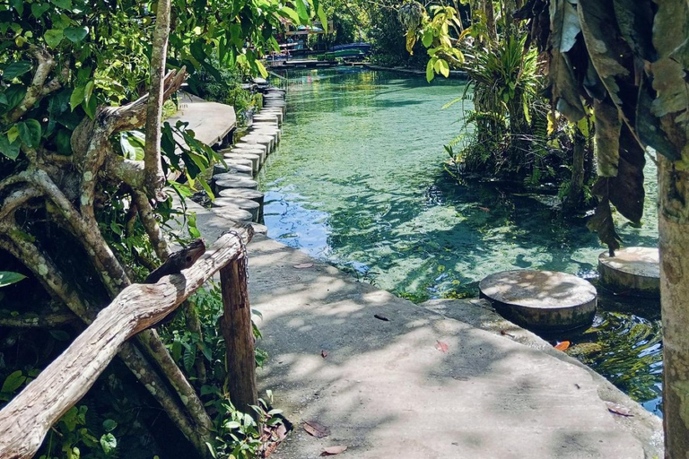 Khao Sok Lake Day Trip with Emerald Pool Khao Sok Lake Day Trip with Emerald Pool