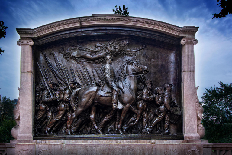 波士顿：圣诞幽灵徒步导览Boston: Ghosts of Christmas Past Guided Walking Tour