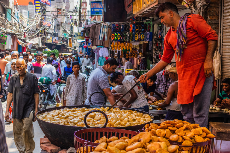 O Espírito de Agra - Passeio a pé pelo Mercado Antigo e excursão gastronômicaDe Delhi: Motorista + carro particular + guia turístico