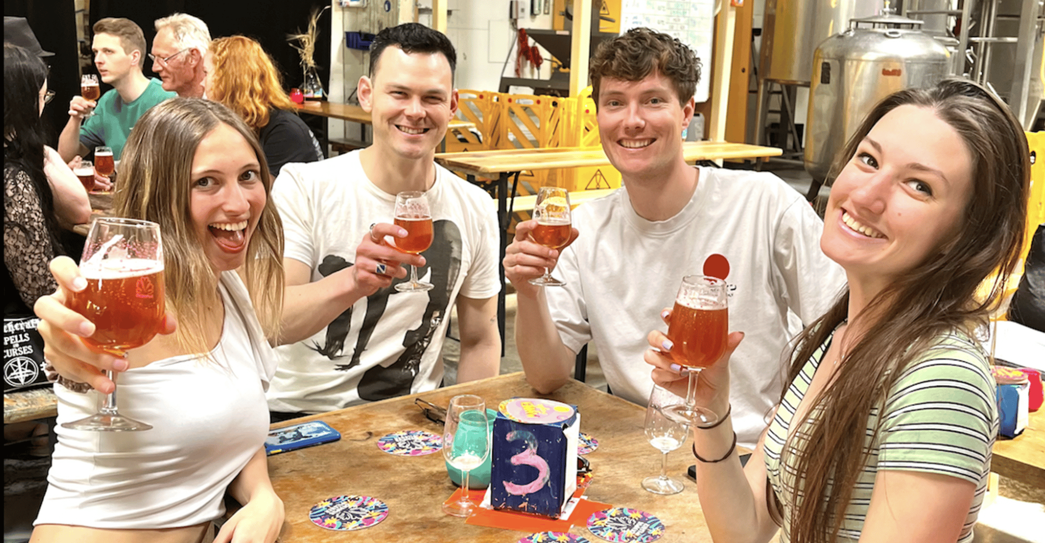 Amsterdam: Guided Craft Beer Brewery Bus Tour with Tastings