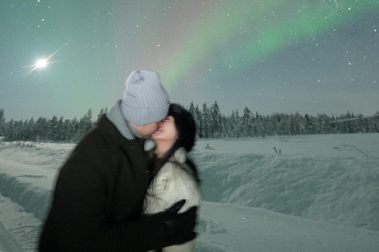 Rovaniemi’s Smallest Guarantee Aurora Tour (Max 6 person)