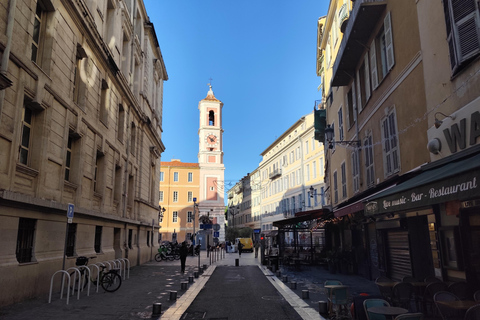 Nizza: tour della città in famiglia in bicicletta Taxi elettrico (4 posti)