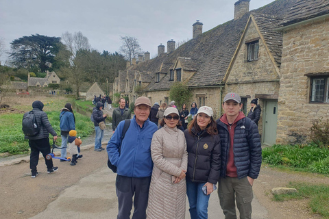 Stratford-upon-Avon/Moreton-in-Marsh: Cotswolds Tour Bus