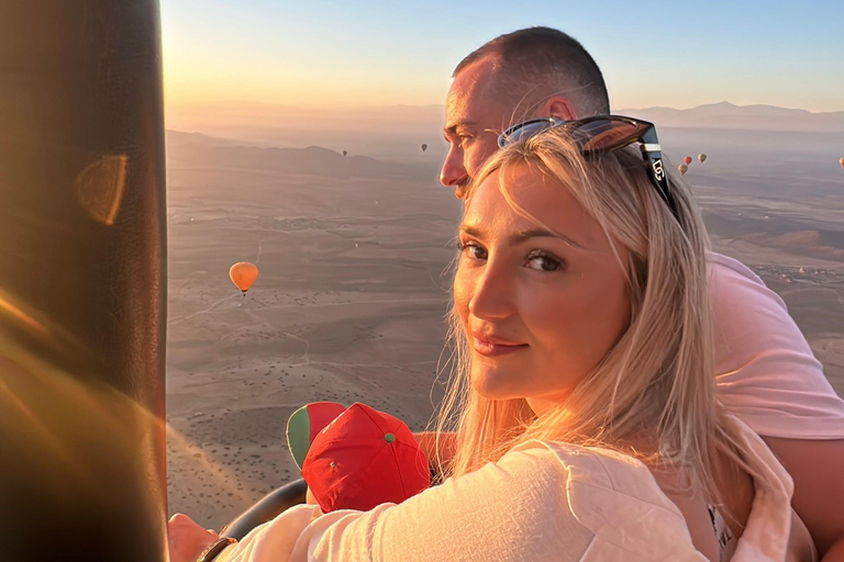 Marrakech: UNFORGETTABLE Flight,Berber Breakfast,certificateMarrakech: Balloon Flight, Berber Breakfast and certificate