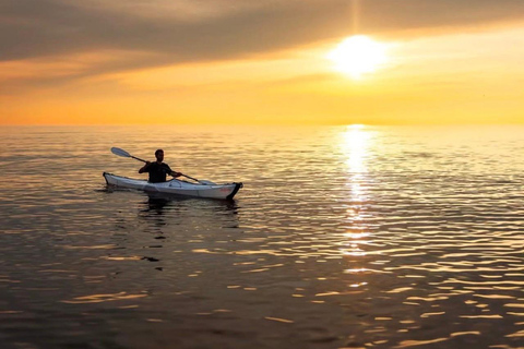 Muscat: Al Qurum Beach Sunset Kayaking Experience sunset kayak guided tour with snorkeling