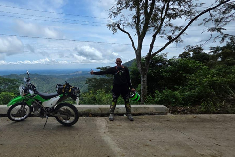 Jakarta: Guided Motorcycle Tour with Lunch and Coffee