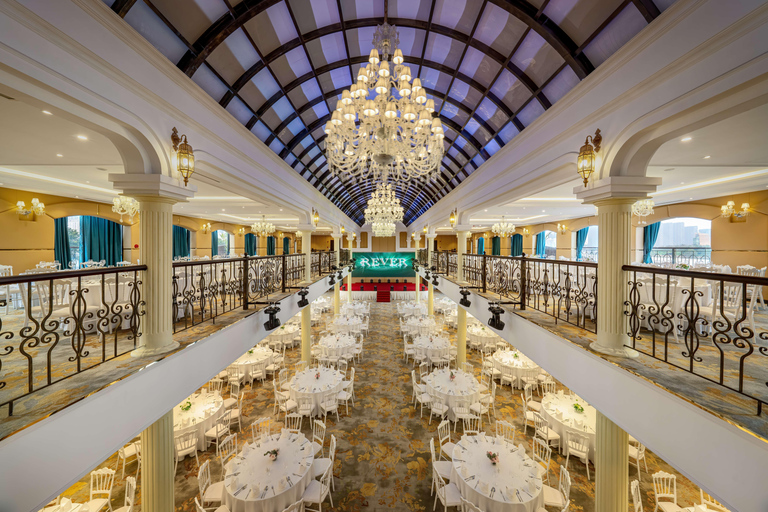 Saigon: REVER Luxury Cruise with Unlimited Lobster Every Day Set menu 4 - SCARLET