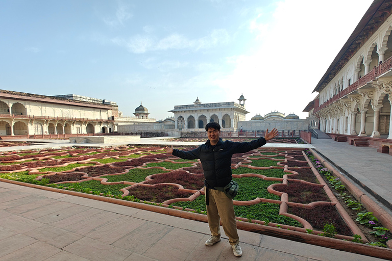 From Delhi: Taj Mahal Sunrise Tour with Elephant SOS Centres Tour with Car, Driver, Ticket, Guide & 5star Meals