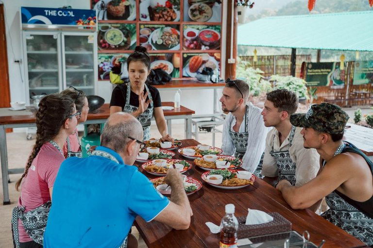 Chiang Mai: Elephant Sanctuary & Thai Cooking Workshop Meeting Point In Town