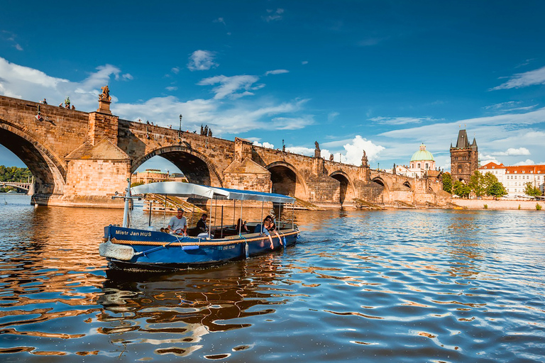 Prague: 45-Minute Sightseeing Cruise to Devil&#039;s Channel