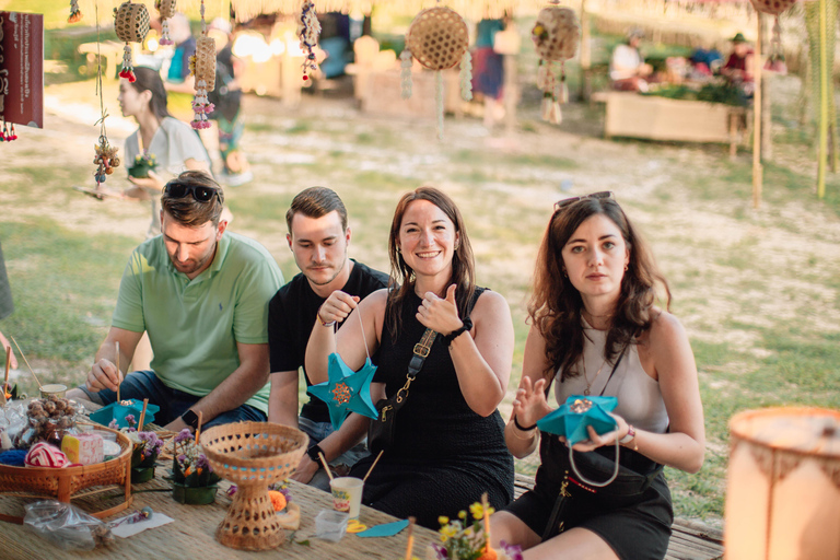Chiang Mai: Ingresso para o Festival das Lanternas do Céu com Jantar 2025Ingresso com jantar
