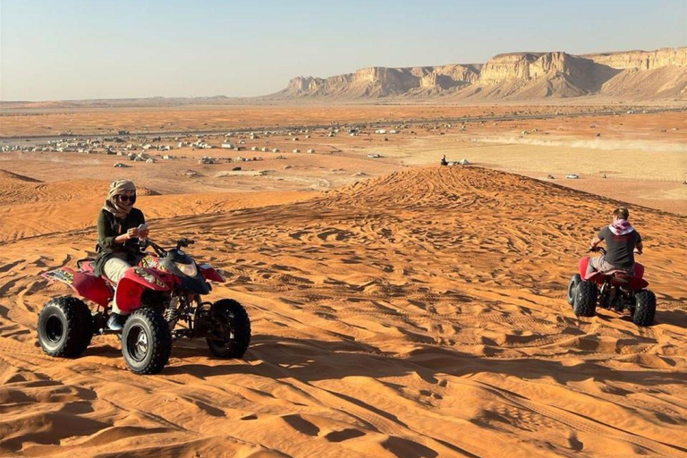 Riyad : balade à dos de chameau dans le désert, excursion en quad et collation